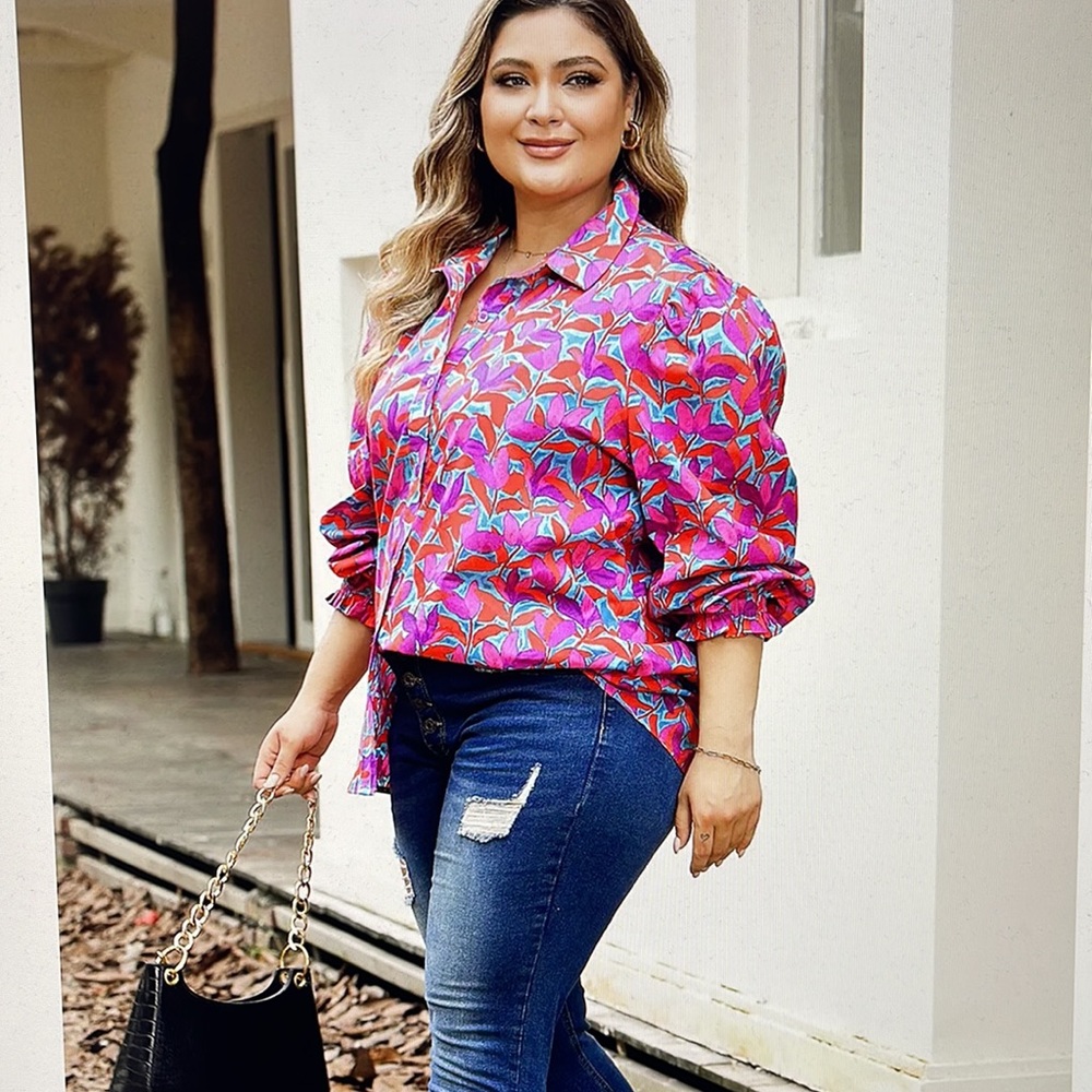 Vibrant Floral Women's Top - Picture 4 of 5